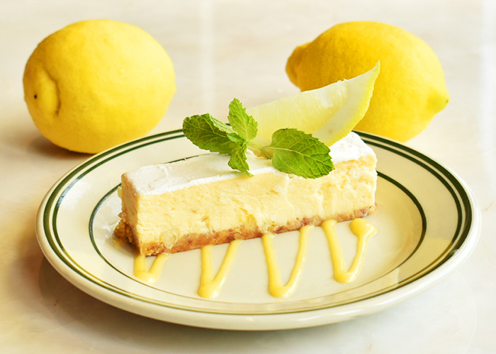 Twist-Shout-Lemon-Dream-Cheesecake-Bar-3
